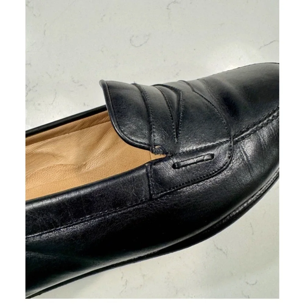 $750 Santoni Solid‎ Black Penny Loafers Leather Shoes Men's Size 10.5 FLAWED
